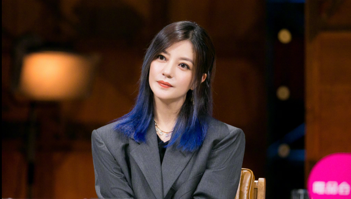 全网下架《还珠格格》，赵薇到底怎么了？