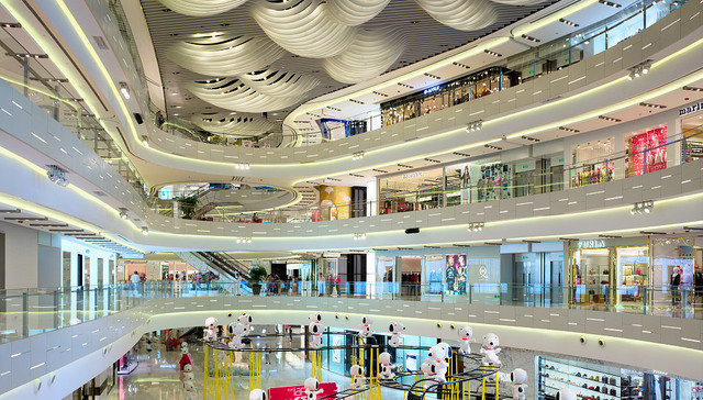 奢侈品牌最爱上海，那里有中国最多的高档商圈