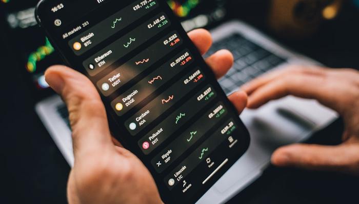 苹果产业链,股价下滑,业绩堪忧