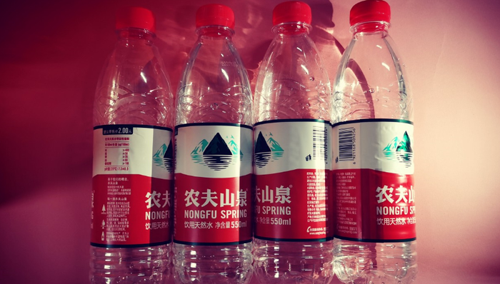 营收增长,市场竞争激烈,营销