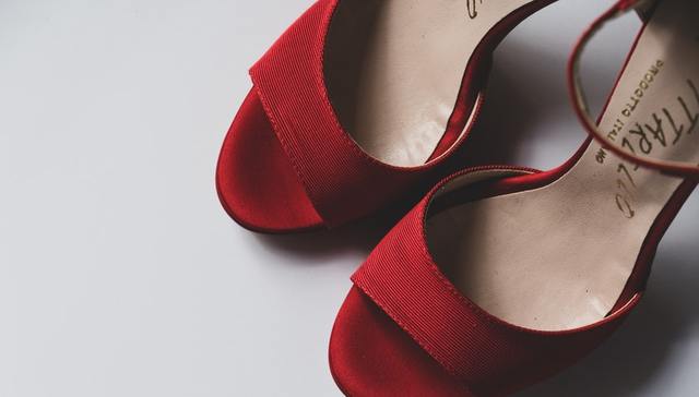 手工女鞋,,代工,产业规模,电商