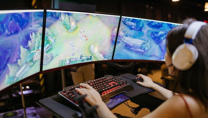 电子竞技,社交活动,十周年