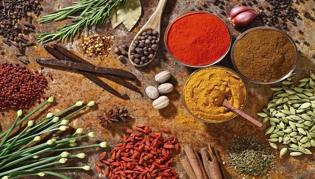 财说| 解密“牛”了多年的调味品行业，为什么突然哑火了