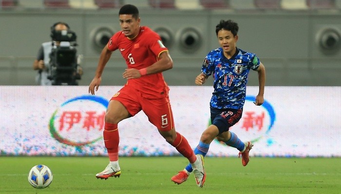 只见半场、没见对方守门员，国足对阵日本缺乏亮点
