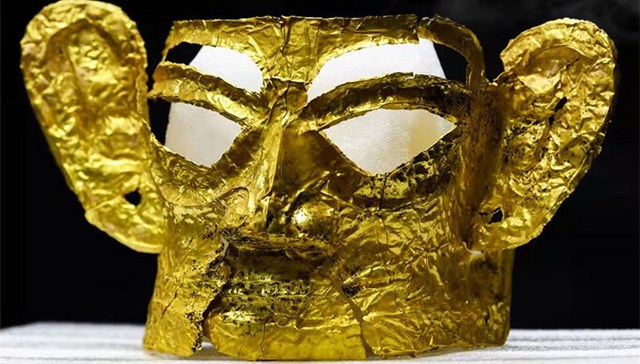 完整金面罩，神树纹玉琮，三星堆再上新一批惊世文物