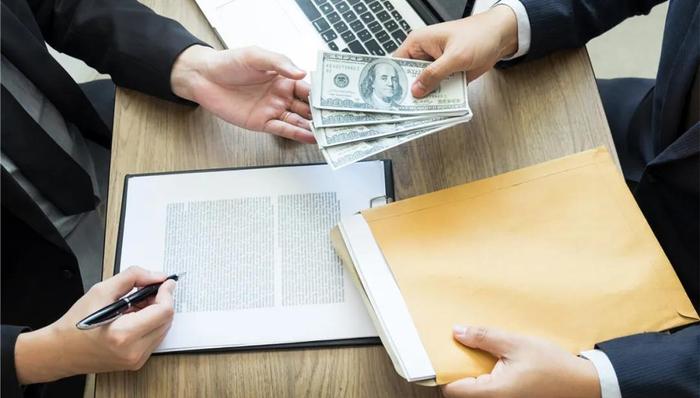 房企招聘西南区域品牌负责人，拖欠猎头服务费遭诉讼