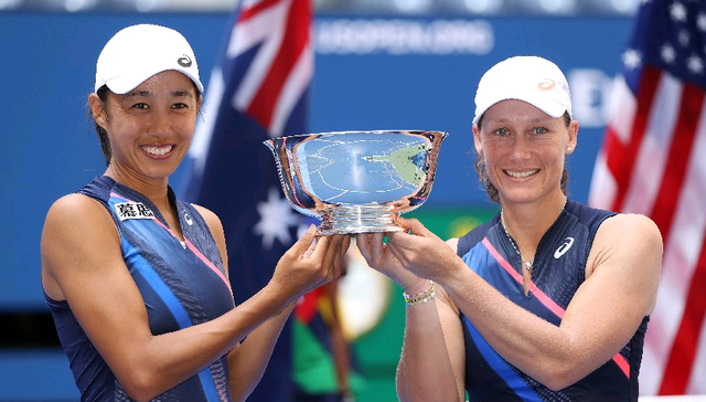 张帅搭档斯托瑟登顶美网，生涯第二次大满贯女双冠军