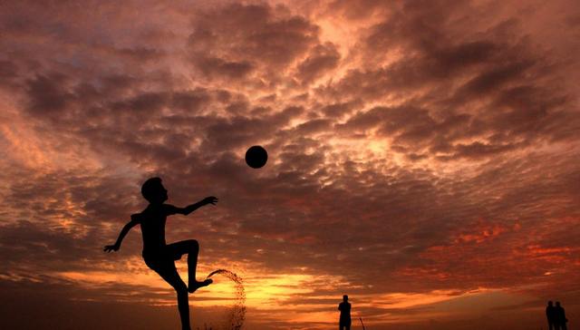 体育文化,足球俱乐部