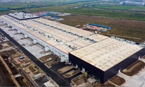 特斯拉8月在华销量出口量创新高，中国累计销售超过15万辆