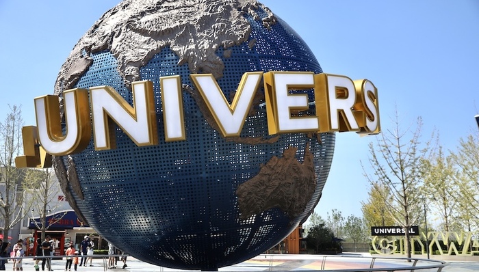 北京环球度假区举办开园活动，展现大片世界魅力