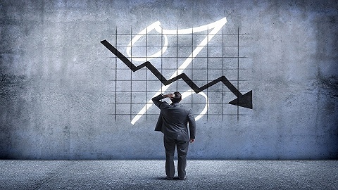 中秋节前港股全线暴跌！恒指重挫3.3%，地产股领跌