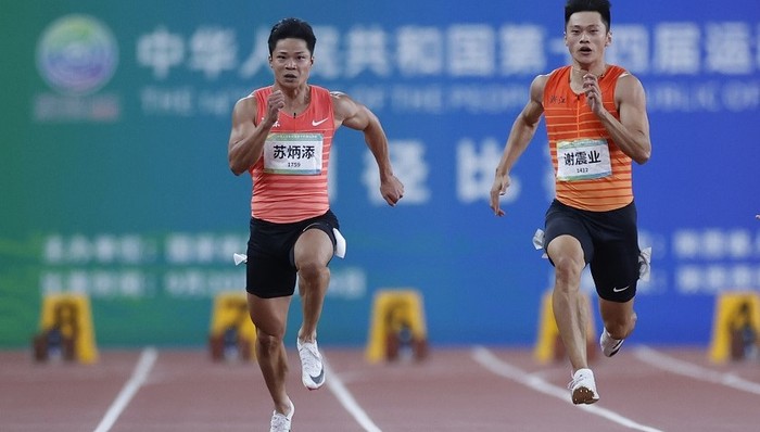 苏炳添首夺全运金牌，9.95秒创全运会新纪录
