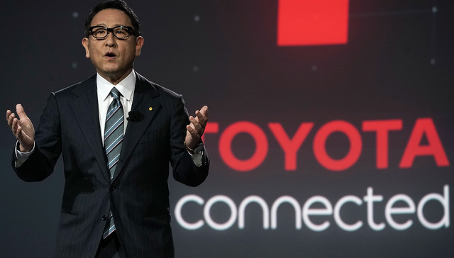 丰田章男：“碳中和”敌人不是内燃机，混动汽车可以做出重大贡献