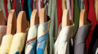 运动品牌,中国市场,消费趋势,李宁,安踏,特步,业绩