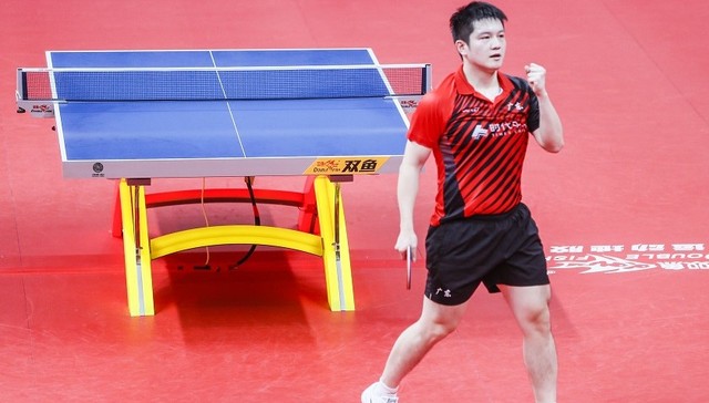 樊振东决赛完胜，首获全运乒乓男单冠军