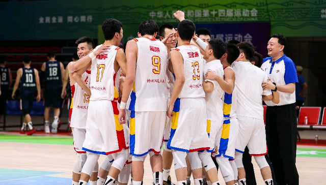郭艾伦33分、周琦两双，辽宁男篮全运卫冕成功