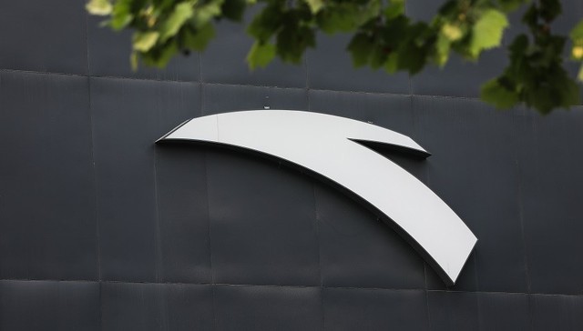 安踏力推中底“氮科技”，借势冬奥探索世界市场