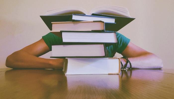 一起教育,业务转型,亏损,资金紧张