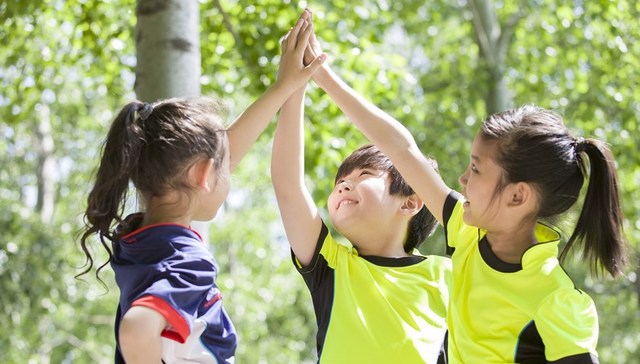 安徽出生人口为何断崖式下降？育龄妇女群体萎缩，生育意愿低迷