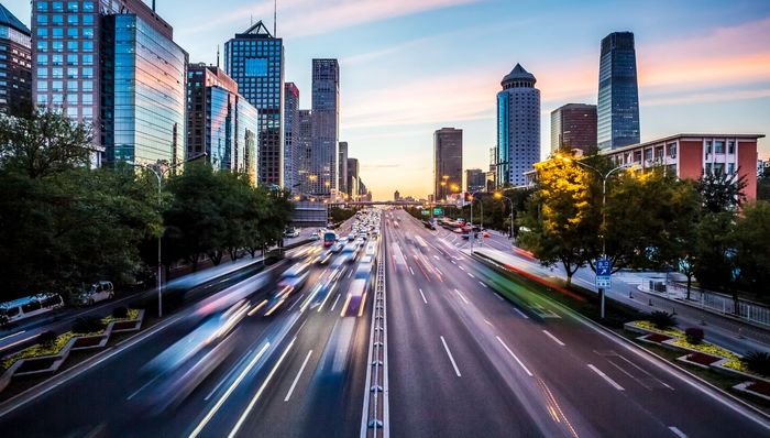 国庆返程高峰进行时：铁路预计发送旅客1350万人，北上广机场计划航班超千余架次