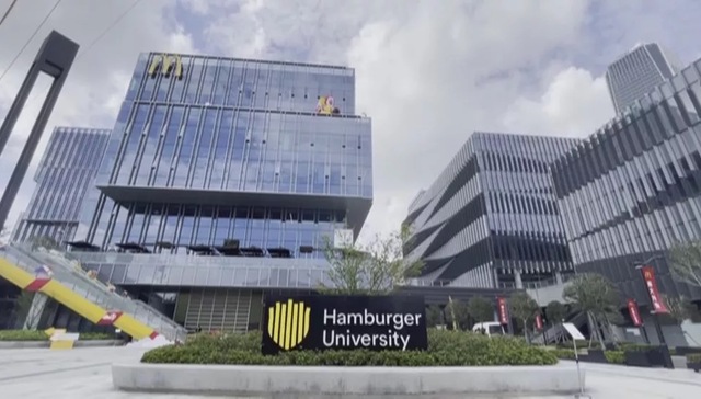 新家,餐厅,麦当劳叔叔,旗舰,上海国际,巨无霸,leed,薯条,创新实验室,四个一