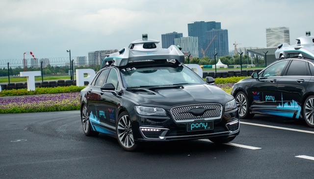 【深度】汽车制造商为什么都开始造机器人了？