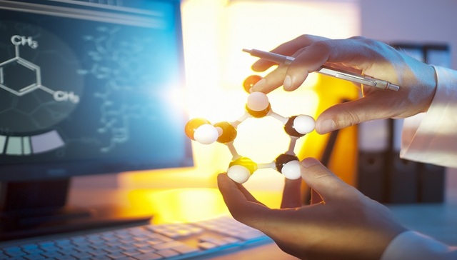 建设世界级的生物医药产业集群，上海还要怎么做？