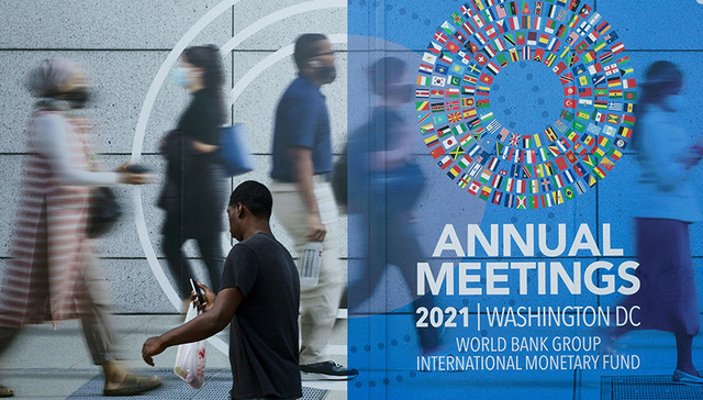 IMF下调全球经济增速预期，预计中国GDP今年增长8%