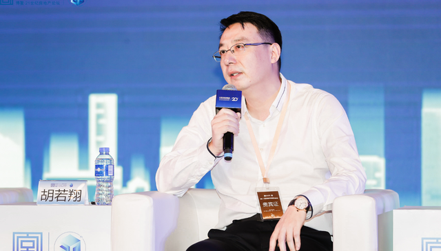 龙湖人事变动频繁，副总裁胡若翔离职