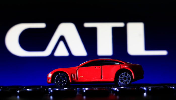 定增融资,动力电池,供应链,市场竞争