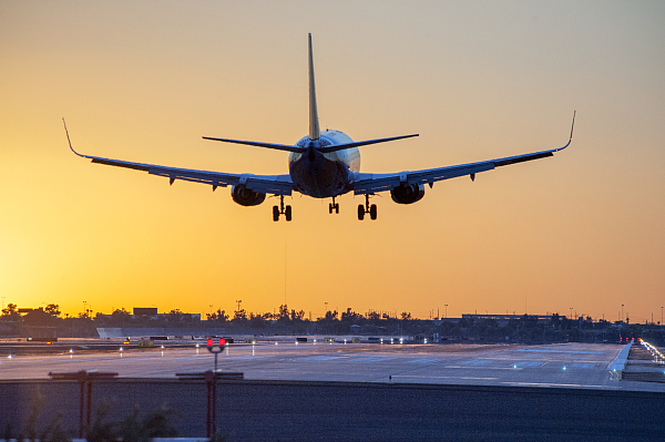 拥抱更加清洁、开放和公平的天空--航空运输业如何实现碳中和