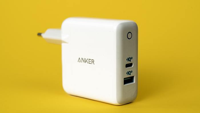 安克创新前三季利润增速放缓，股价腰斩后又创历史新低