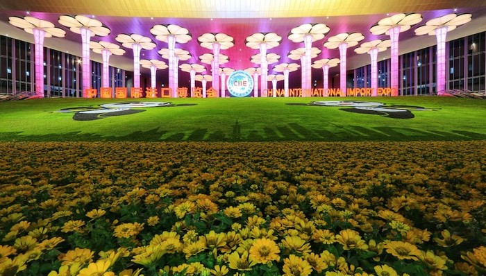 进博会,疫情防控,采购商,核酸检测,点位,一带一路,沉浸式,疫苗接种,闭环管理,上海的邀请