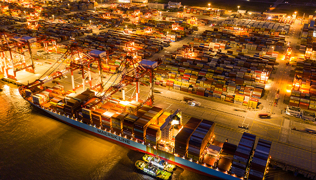 每周奇趣掠影丨上海进入“进博时间”；万圣节美国消费或达到创纪录水平