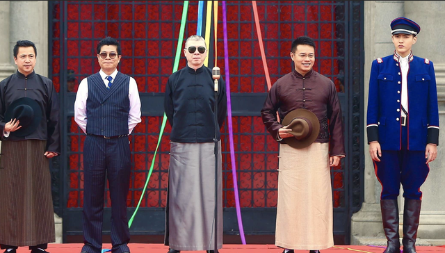 华谊兄弟撤出冯小刚电影公社，实景娱乐布局梦破