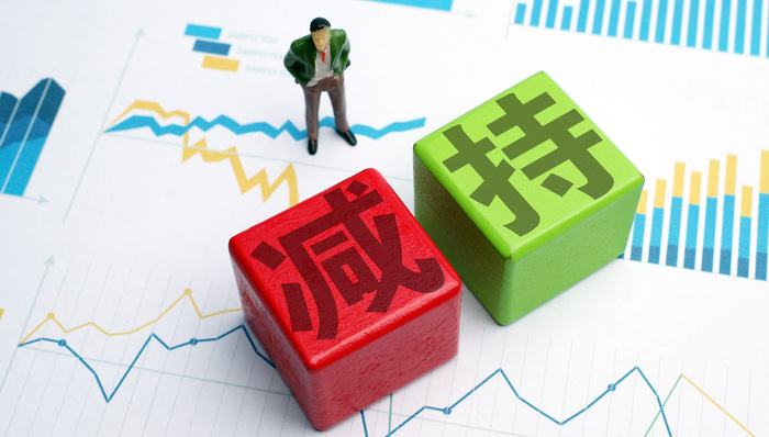 关于“东财转3”，东方财富三天内两公告透露出哪些信息？