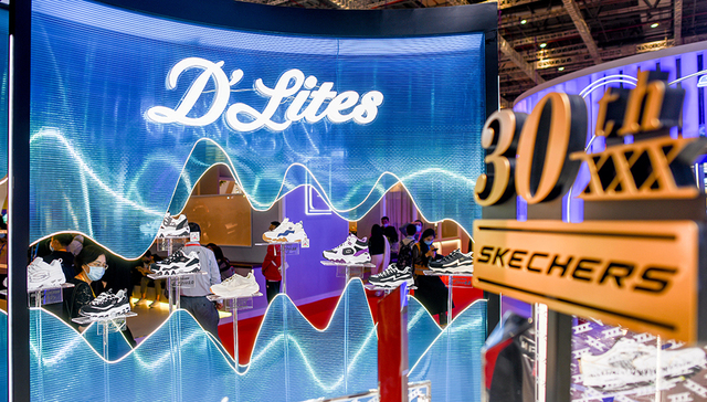 斯凯奇连续三年参加进博会，品牌定位更新“舒适科技公司”