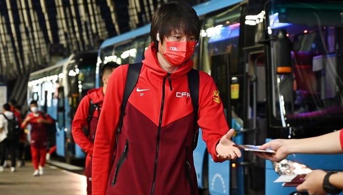 国足失去主场重返沙迦，足协申请开放六千坐席