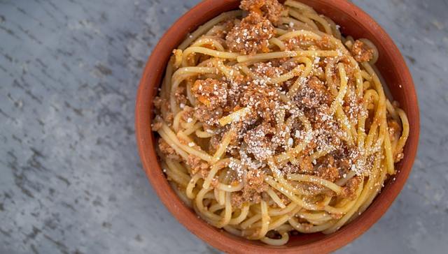 百福控股,扭亏为盈