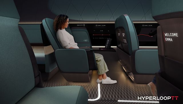 速度犹如“近地飞行”，进博会上这列超级高铁有多神奇？