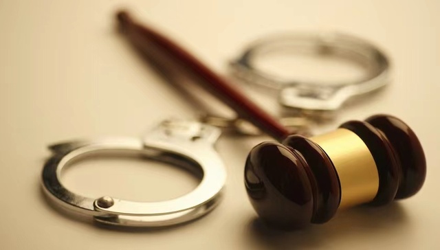 “首月0元”再惹祸！水滴、微医因诱导营销收银保监会罚单