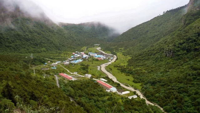 卓嘎,玉麦乡,这家,央视新闻,央宗,故事,三人乡,跳锅庄,守边,感动中国