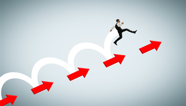 ST新光，保利投资，中财龙马、破产重整