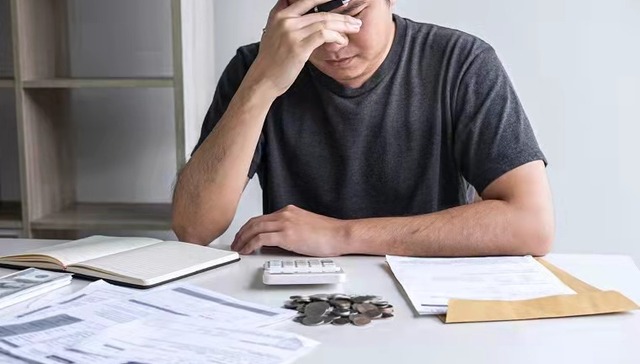 银保监会发布风险提示：远离“代理退保”“代理维权”不法行为侵害