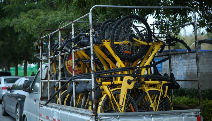 消费者报告｜ofo推出“拉好友退押金”引争议，此前曾多次被强制执行