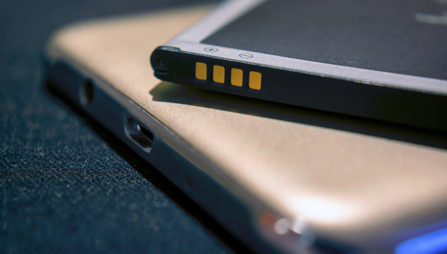 三元锂,磷酸铁锂,政策扶持