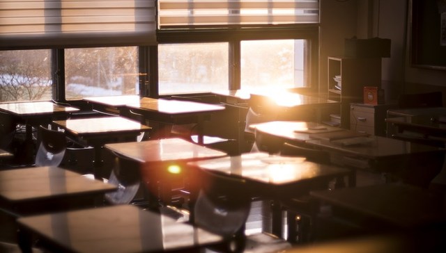 河南封丘回应学生餐后集体呕吐：涉事公司停止供餐，若有违规严肃追责