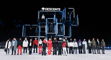 运动品牌热衷办秀，迪桑特选址冬奥雪场