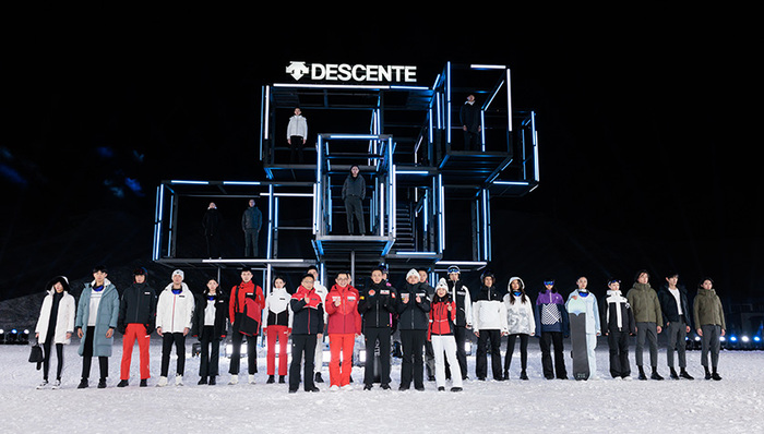 运动品牌热衷办秀，迪桑特选址冬奥雪场