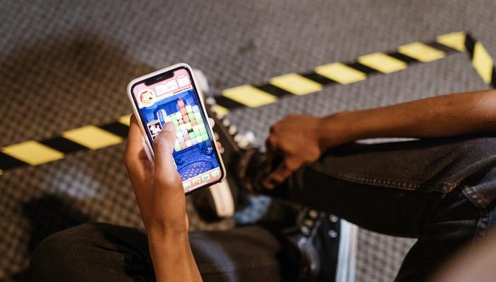 青瓷游戏,吉比特,游戏公司